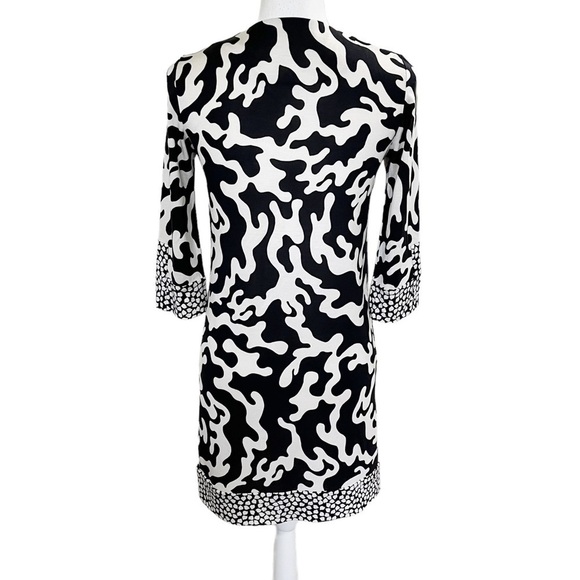 Diane von Furstenberg DVF Silk V Neck 3/4 Sleeve Shift Dress Black White Size 0 - Picture 4 of 8